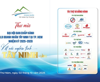 cong-ty-xay-lap-cong-trinh-dien-son-anh-tham-gia-su-kien-dai-hoi-ban-chap-hanh-clb-doanh-nhan-tai-tp-hcm